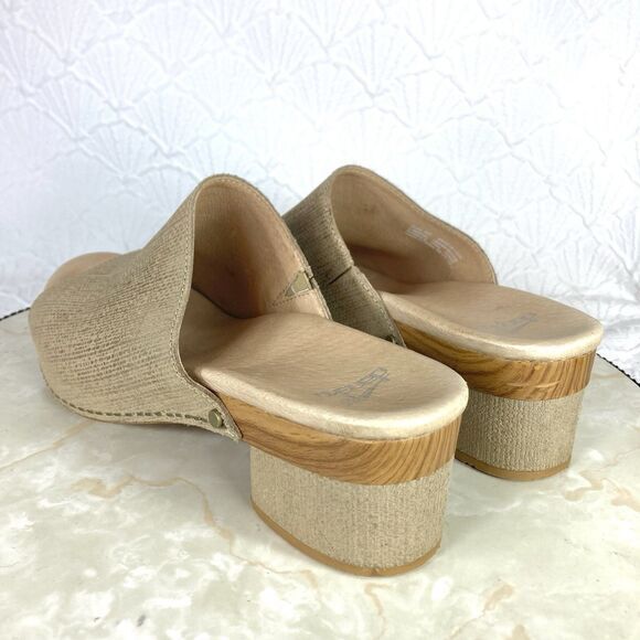 Dansko Slides Comfort Sandals Women 9.5 Taupe Textured Leather Open Toe Coastal - Picture 7 of 13
